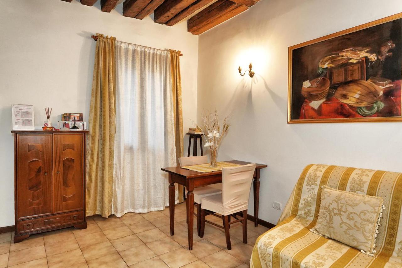 Appartamento Rialto Laura Velence Kültér fotó